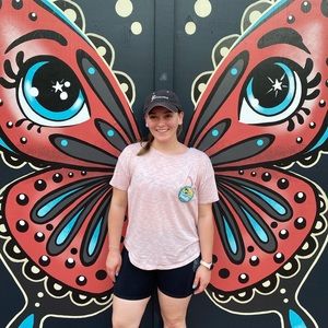 Meet your Posher, Danielle